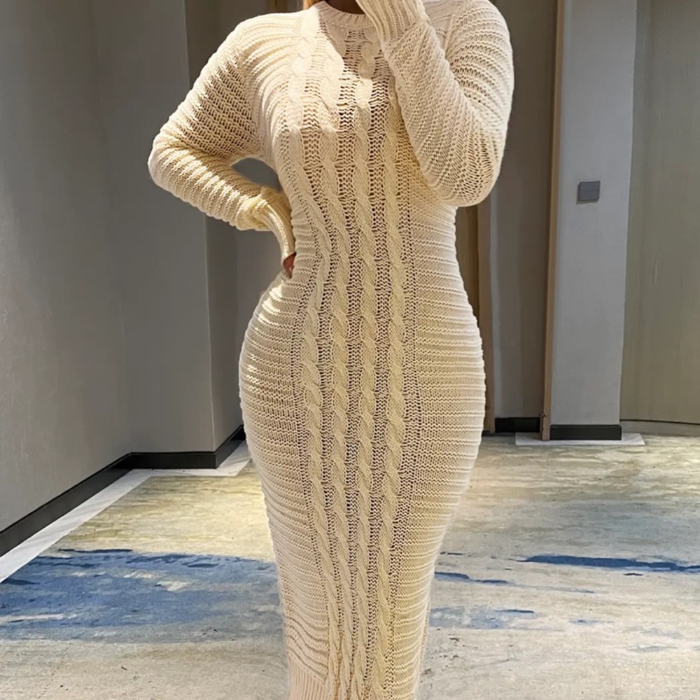 Amazing Sweater Dress, only worn once!!!